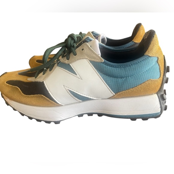 New Balance Women’s 327 Sneakers Varsity Gold/Mercury Blue 10 - Picture 2 of 7